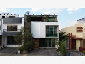 Casa en Venta en Valle Imperial Zapopan