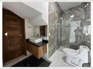 Casa en Venta en Valle Imperial Zapopan