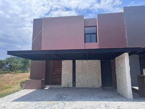 Casa en Venta en Altozano el Nuevo Querétaro Querétaro