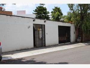 Casa en Venta en Villas del Mesón Querétaro