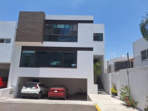 Casa en Venta en Claustros de las Misiones Querétaro