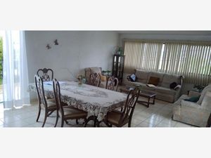 Casa en Venta en Colinas del Parque Querétaro