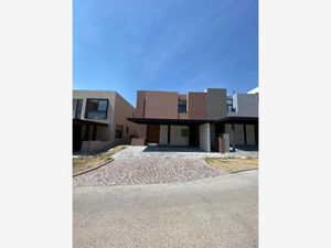 Casa en Venta en Altozano el Nuevo Querétaro Querétaro