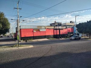 Bodega en Renta en Puerta Navarra Querétaro