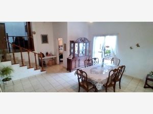 Casa en Venta en Colinas del Parque Querétaro