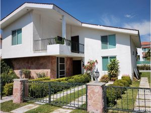 Casa en Venta en Lomas de Cocoyoc Atlatlahucan