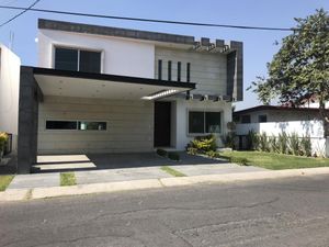 Casa en Venta en Lomas de Cocoyoc Atlatlahucan