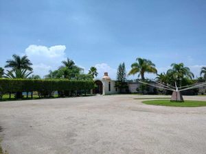 Finca/Rancho en Venta en Martínez Peña (Los Dos Puentes) Cuautla