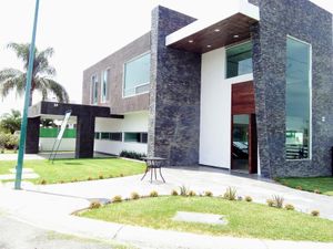 Casa en Venta en Lomas de Cocoyoc Atlatlahucan