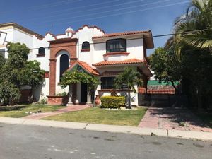 Casa en Venta en Lomas de Cocoyoc Atlatlahucan