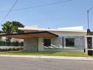 Casa en Venta en Lomas de Cocoyoc Atlatlahucan