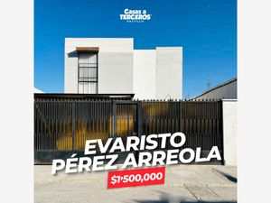 Casa en Venta en Evaristo Pérez Arreola Saltillo