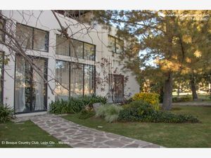 Casa en Venta en La Campiña del Bosque León