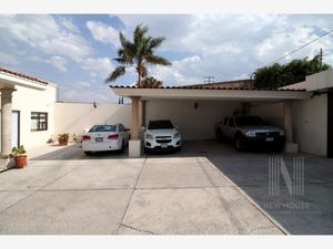 Casa en Venta en Balcones del Campestre León