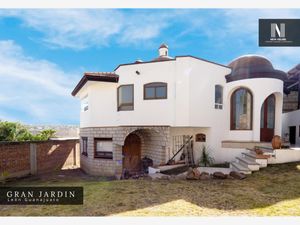 Casa en Venta en Gran Jardin León