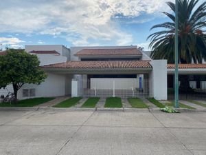 Casa en venta en . . GH, Country Club los Naranjos, León, Guanajuato.