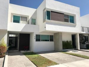 Casa en Venta en Cañadas del Lago Corregidora