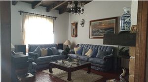 CASA EN VENTA DE UN PISO - CLUB DE GOLF TEQUISQUIAPAN