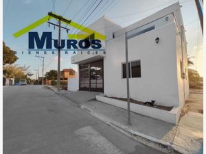 Casa en Venta en Jardines de Champayán 1 Tampico