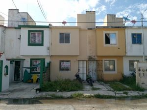 Casa en Venta en El Peten Benito Juárez