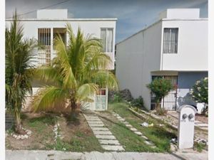 Casa en Venta en La Guadalupana Solidaridad