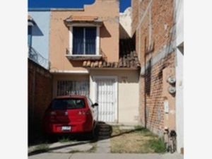 Casas en venta en Valle Delta, León, Gto., México, 37538