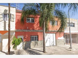 Casa en Venta en Postes Cuates (Federalismo) Guadalajara