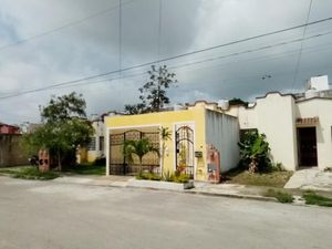 Casa en Venta en El Peten Costa Azul Benito Juárez