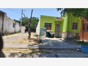 Casa en Venta en Hacienda Santa Fe Tlajomulco de Zúñiga