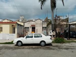 Casa en Venta en El Peten Costa Azul Benito Juárez