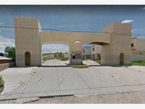 Casa en Venta en La Muralla Nogales