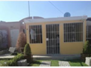 Casa en Venta en Arbolada los Sauces Zumpango