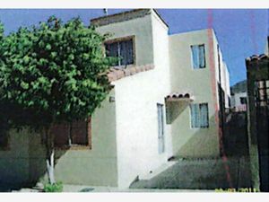 Casa en Venta en Ribera del Bosque Tijuana