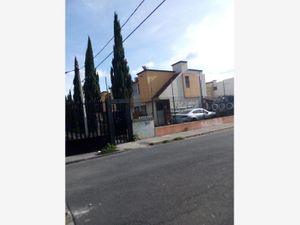 Casa en Venta en Paseos de Chalco Chalco