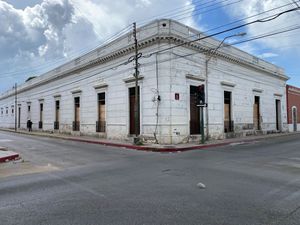 Casa en renta en el centro de Mérida ideal para hotel o comercio