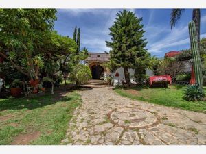 Casa en Venta en Santa Maria Ahuacatitlan Cuernavaca