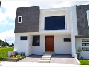 Casa en Venta en Argenta Mirador Residencial Zapopan