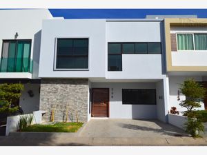 Casa en Venta en Los Almendros Zapopan