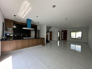 Casa en Venta en Valle Imperial Zapopan