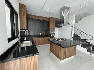 Casa en Venta en Valle Imperial Zapopan