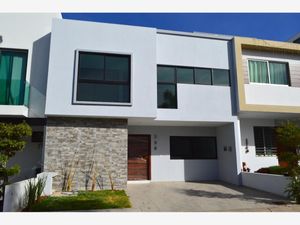 Casa en Venta en Los Almendros Zapopan