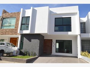 Casa en Venta en Los Almendros Zapopan