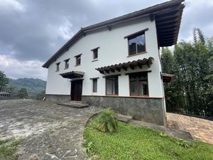 Casa en Venta en Briones Coatepec