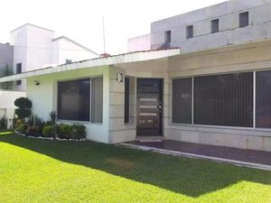 Casa en Venta en Lomas de Cocoyoc Atlatlahucan