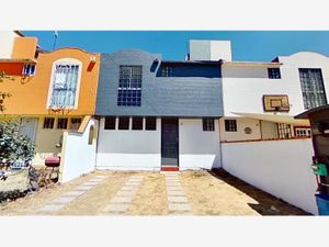 Casa en renta en Angel Bennez 11, Claustros de San Miguel, Cuautitlán  Izcalli, México, 54719.