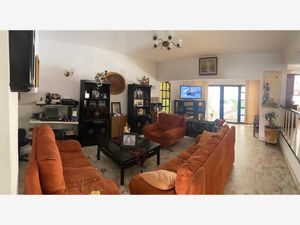 Casa en Venta en Lomas de Atzingo Cuernavaca