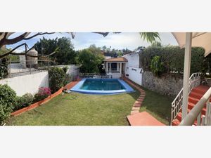 Casa en Venta en Lomas de Atzingo Cuernavaca