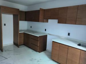 Casa en Venta en Las Lomas Residencial Alvarado