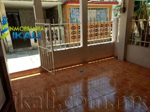 Casa en Venta en Infonavit Ctm Tuxpan