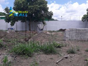 Terreno en Venta en Ricardo Flores Magon Tihuatlán